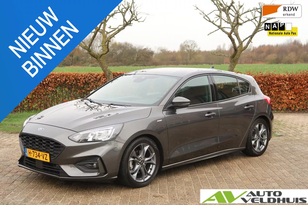 Ford Focus 1.0 EcoBoost ST Line Business