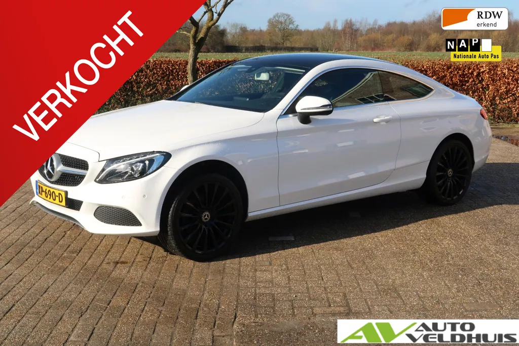 Mercedes-Benz C-klasse Coup&eacute; 180 Ambition