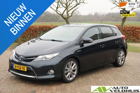 Toyota Auris 1.8 Hybrid Lease