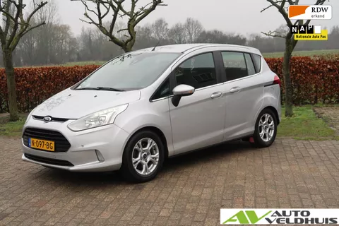 Ford B-Max 1.0 EcoBoost Titanium DISTRIBUTIE TREKHAAK WINTERBANDEN OP VELG