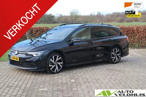 Volkswagen Golf Variant 1.5 eTSI R-Line Business+ PANO TREKHAAK
