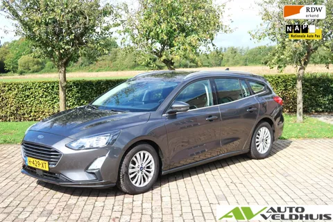 Ford Focus Wagon 1.0 EcoBoost Titanium Business